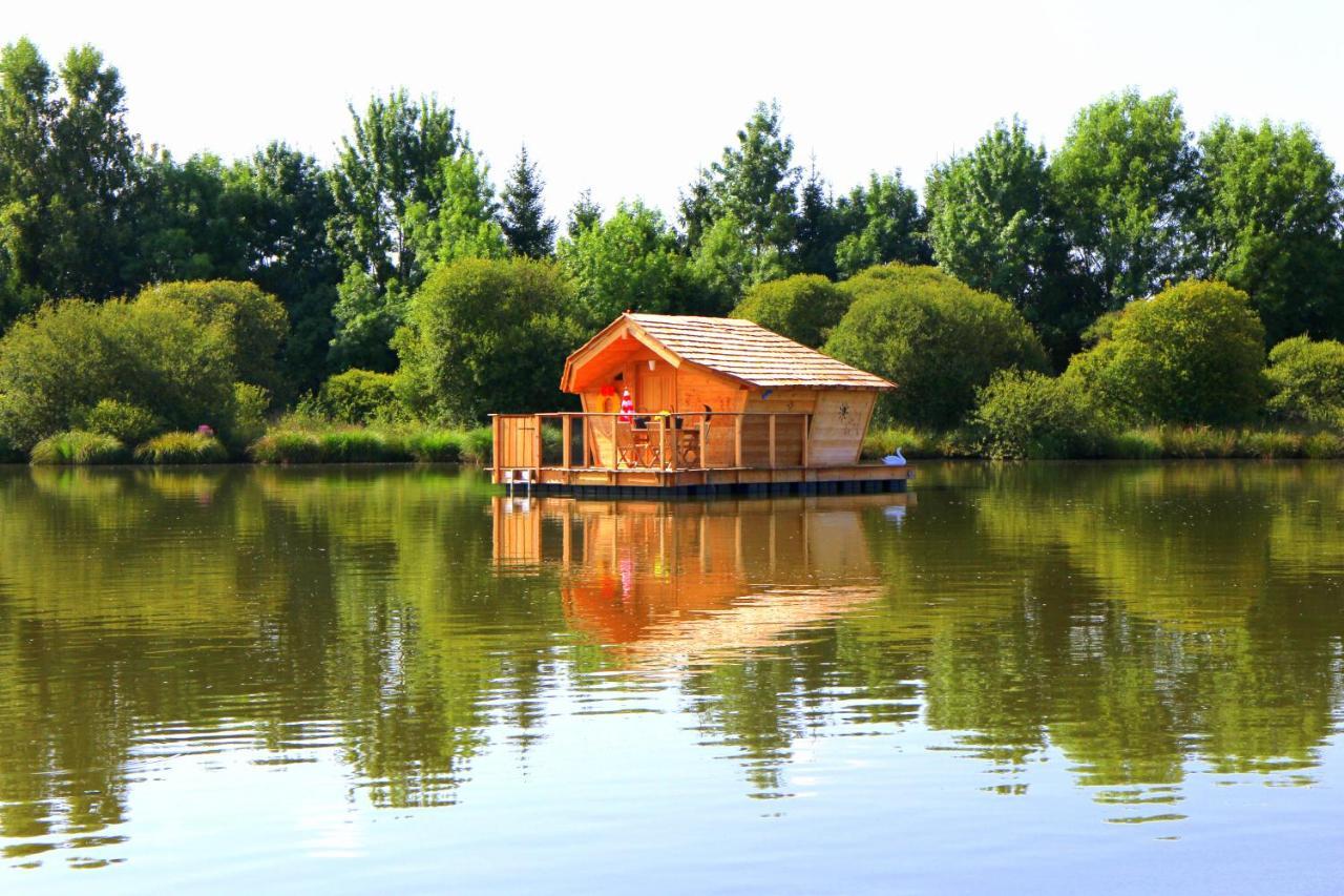 Village Flottant De Pressac Exterior foto