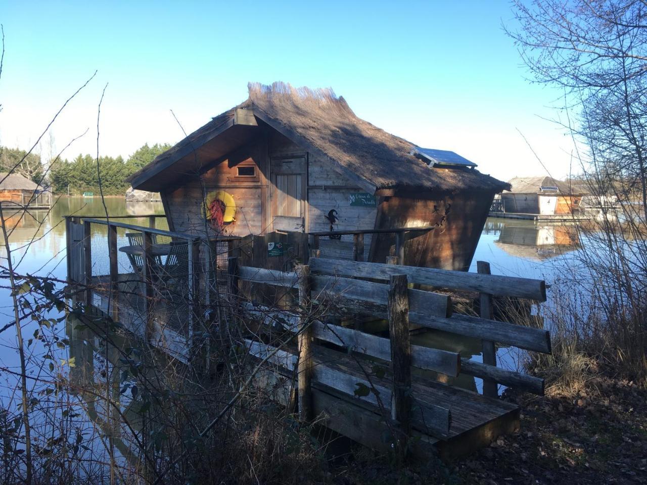 Village Flottant De Pressac Exterior foto