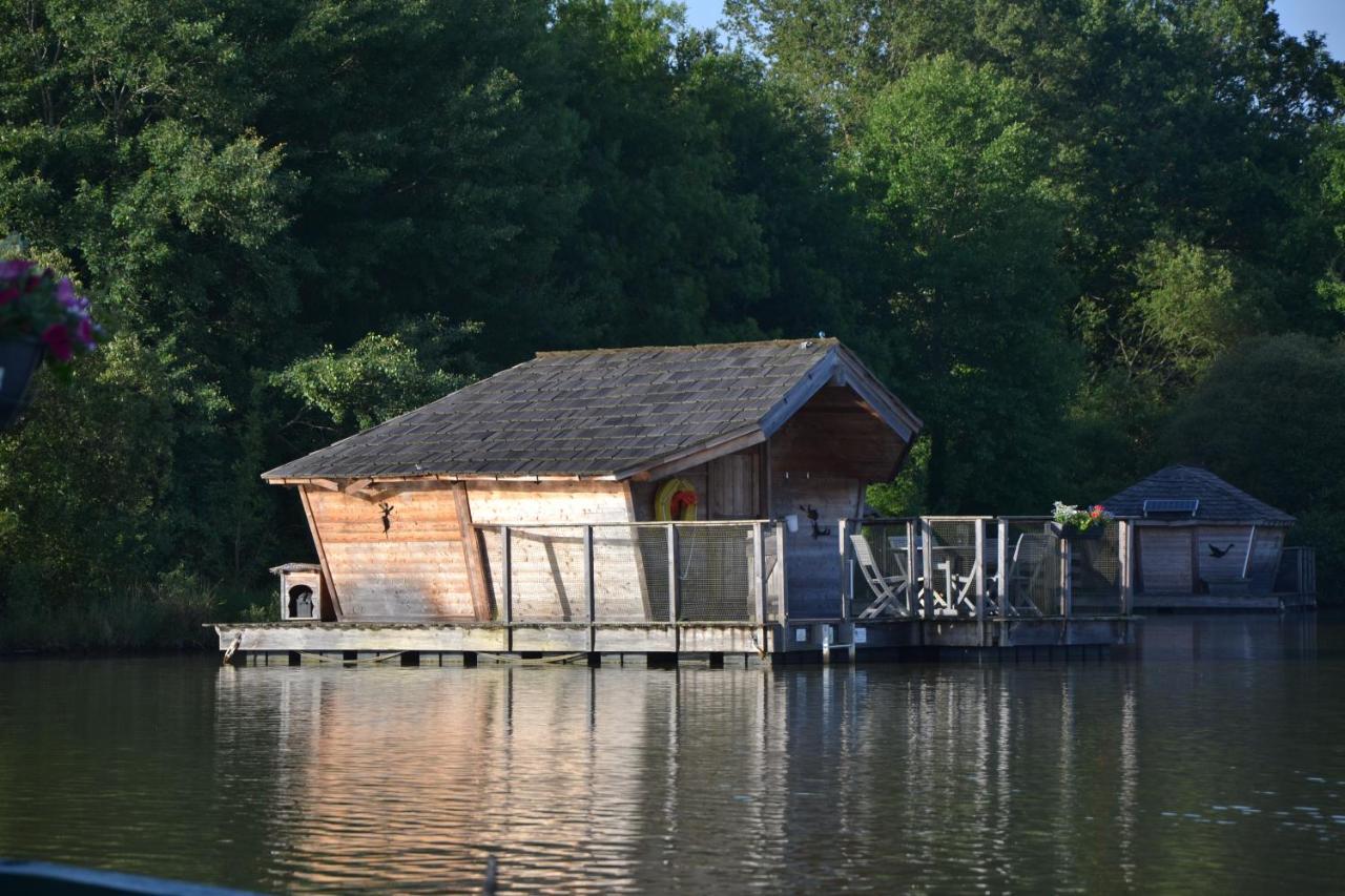 Village Flottant De Pressac Exterior foto